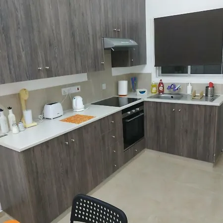 Larnacas Central Kalogera شقة *